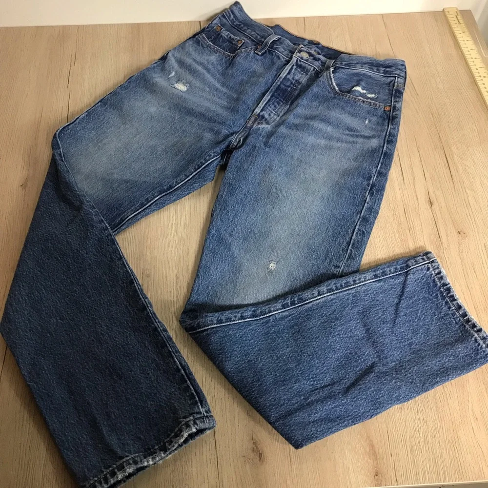 Levi’s Premium 501 Original fit Straight leg High rise Button Fly Jeans Size29 - Picture 7 of 15